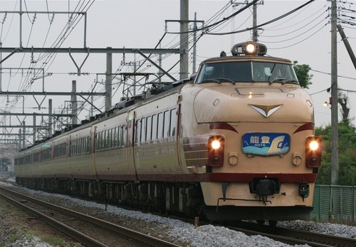 485系 京キトA04編成(クハ489-501連結) 雷鳥91号 金沢行き: 浪漫特快