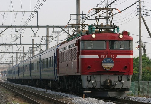 485系 新ニイR27編成 快速ムーンライトえちご 新潟行き: 浪漫特快 485系 新ニイR27編成 快速ムーンライトえちご 新潟行き: 浪漫特快