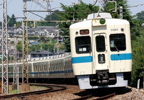 2059F 各駅停車向ヶ丘遊園行き: 浪漫特快